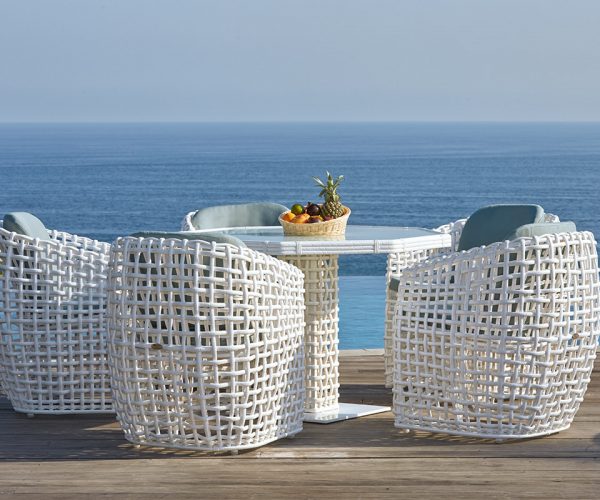 Gusto Table Set - Image 2