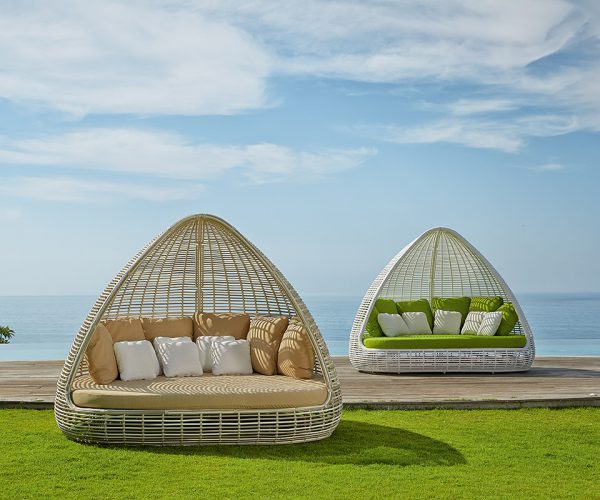 Shade Garden Seat