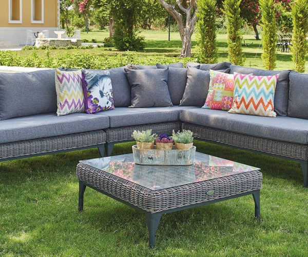 Valentu Garden Corner Set